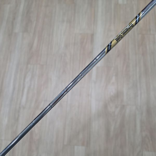 二手近新品kasco DW-123(Dolphin Wedge) ʀᴀɪɴʙᴏᴡ(彩虹漸變版) 60/7°挖起桿 搭配Dynamic Gold Spinner ᴡᴇᴅɢᴇ ᴛᴏᴜʀ ɪꜱꜱᴜᴇ 128 W桿身 
