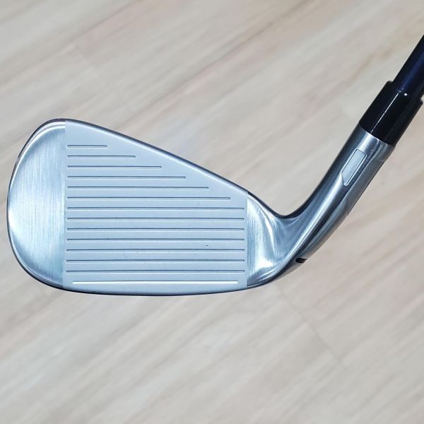 二手近新品TaylorMade Qi 28° 7號練習桿 搭配Diamana ʙʟᴜᴇ ᴛᴍ𝟨𝟢 68 S桿身 