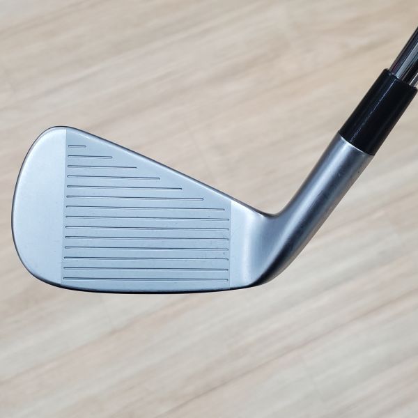 二手近新品TaylorMade P790 ɪᴠ 30.5° 7號鐵桿 搭配N.S.Pro 950 neo 98 S桿身 