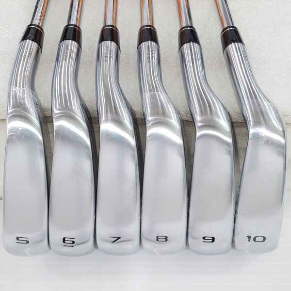二手近新品HONMA ᴛ//ᴡᴏʀʟᴅ TR21X 5-10(共6支)鐵桿組 搭配N.S.Pro 950 neo 98 S桿身 