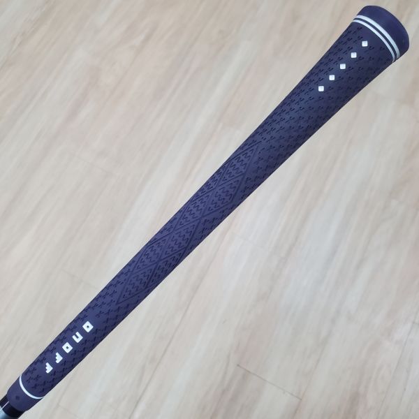 二手超美品 女生 女用ONOFF(23) 30° 7號鐵桿 搭配SMOOTH KICK LP-423I 37 L桿身 