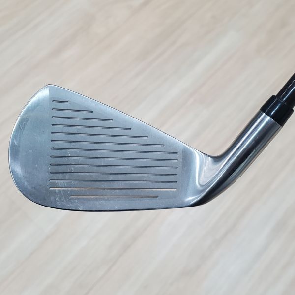 二手美品 女生 女用YONEX V-mass 350FL 4號鐵桿 搭配Ultimum Ti 7 L桿身 