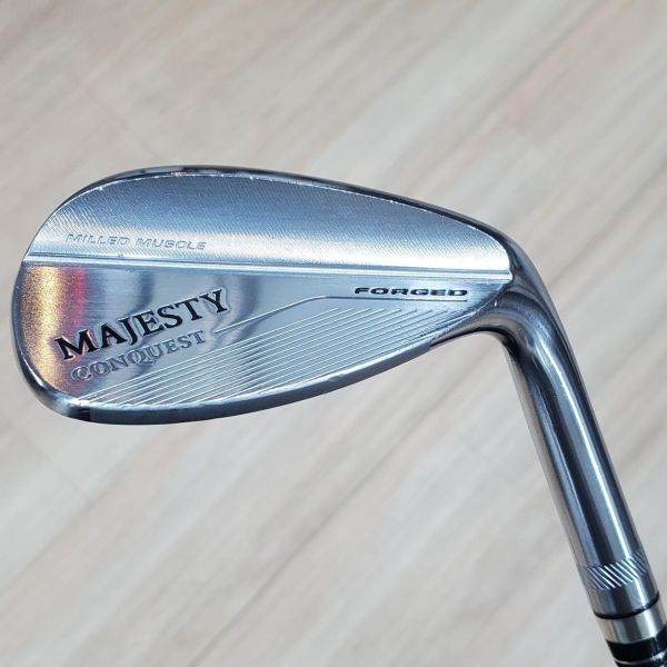 二手超美品MAJESTY CONQUEST ꜰᴏʀɢᴇᴅ 56/𝟣𝟢°挖起桿 搭配N.S.Pro 950 neo 98 S桿身 
