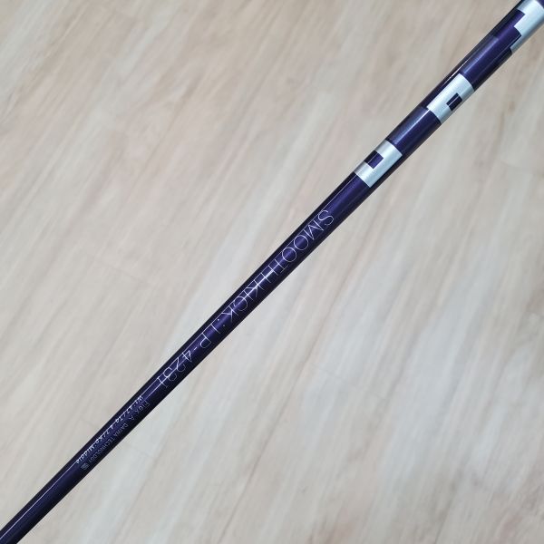 二手近新品 女生 女用ONOFF(23) 30° 7號鐵桿 搭配SMOOTH KICK LP-423I 47 A桿身 