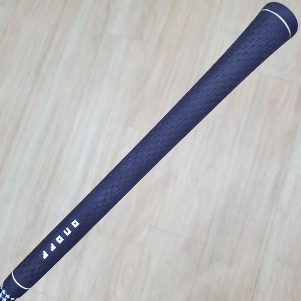 二手美品 女生 女用ONOFF 31° 7號鐵桿 搭配SMOOTH KICK ᴘᴜʀᴘʟᴇ LP-416I 39 L桿身 