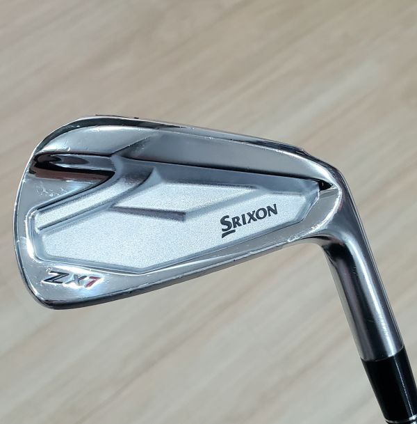 二手美品SRIXON ZX7 32° 7號鐵桿 搭配N.S.Pro MODUS³ TOUR120 ᴅ.ꜱ.ᴛ 105 S桿身 