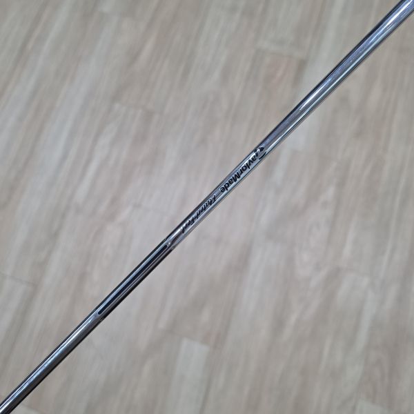 二手超美品TaylorMade Spider GT ꜱᴍᴀʟʟ ꜱʟᴀɴᴛ ꜱɪʟᴠᴇʀ 32.5"推桿 