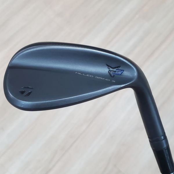 二手美品TaylorMade ᴍɪʟʟᴇᴅ ɢʀɪɴᴅ 𝟥(MG3) ʙʟᴀᴄᴋ(霧黑版) 56ꜱʙ·𝟣𝟤°挖起桿 搭配Dynamic Gold ᴛᴏᴜʀ ɪꜱꜱᴜᴇ ꜱ𝟤𝟢𝟢 129 S(美)桿身 