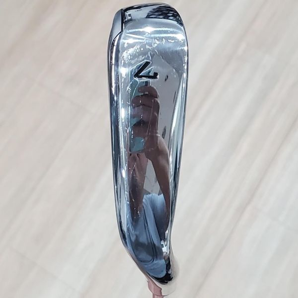 二手美品Callaway ᴘᴀʀᴀᴅʏᴍ Ai SMOKE ʜʟ 30° 7號鐵桿 搭配N.S.Pro 950 neo 98 S桿身 