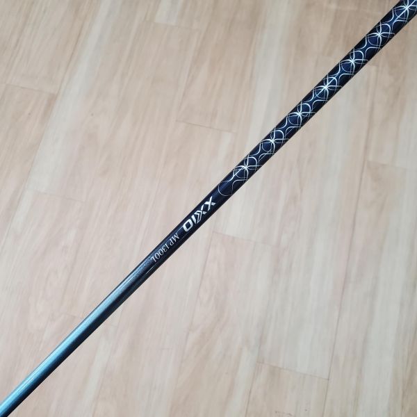 二手超美品 女生 女用XXIO 13 ʙʟᴜᴇ 30° 7號鐵桿 搭配ᴅꜱᴛ MP1300L 37 A桿身 