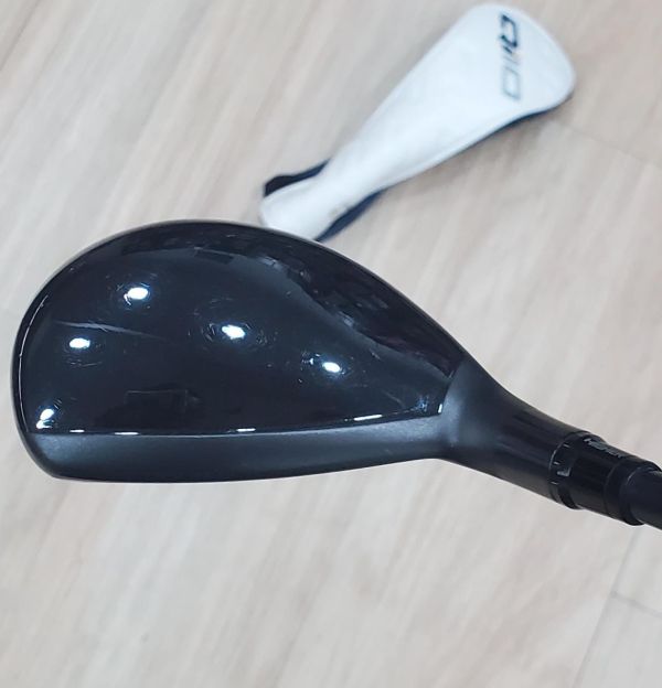 二手超美品TaylorMade Qi10 ᴛᴏᴜʀ(巡迴賽版) ʀᴇꜱᴄᴜᴇ 19.5° 3號小雞腿 搭配Diamana ꜱɪʟᴠᴇʀ ᴛᴍ𝟩𝟢 77 S桿身 