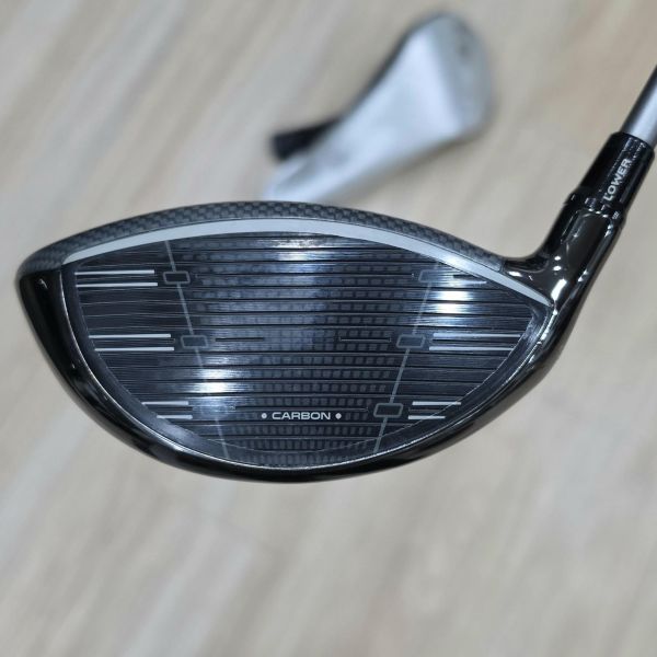 二手美品TaylorMade Qi35 ᴍᴀx ʟɪᴛᴇ(輕量版) 10.5°開球木桿 搭配AIR SPEEDER 46 SR桿身 