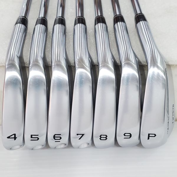 二手超美品HONMA ᴛ//ᴡᴏʀʟᴅ TW757B 4-P(共7支)鐵桿組 搭配Dynamic Gold ꜱ𝟤𝟢𝟢 129 S桿身 