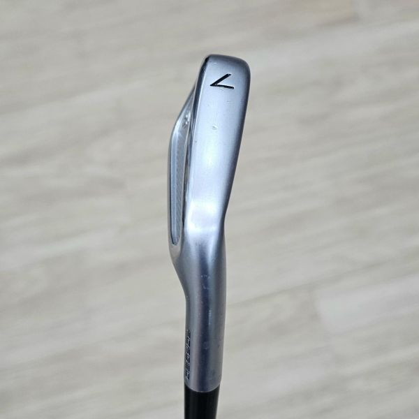 二手近新品TaylorMade P·7MC 33° 7號鐵桿 搭配DG EX S200 131 S桿身 2267 