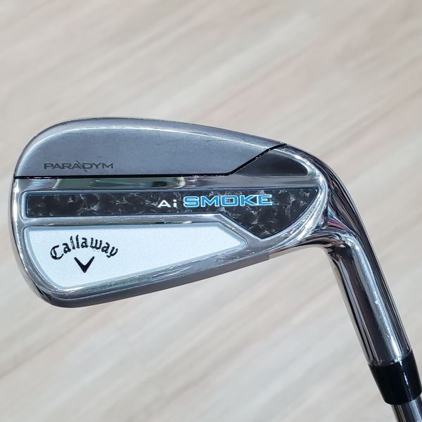 二手超美品Callaway(24) ᴘᴀʀᴀᴅʏᴍ Ai SMOKE 28° 7號鐵桿 搭配N.S.Pro 950 neo 98 S桿身 
