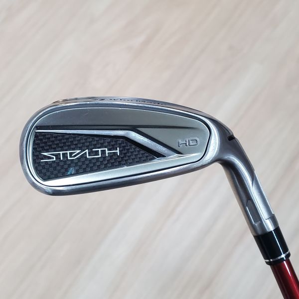 二手美品 女生 女用TaylorMade STEALTH ʜᴅ 7I30° 30° 7號鐵桿 搭配TENSEI ʀᴇᴅ TM40 59 L桿身 