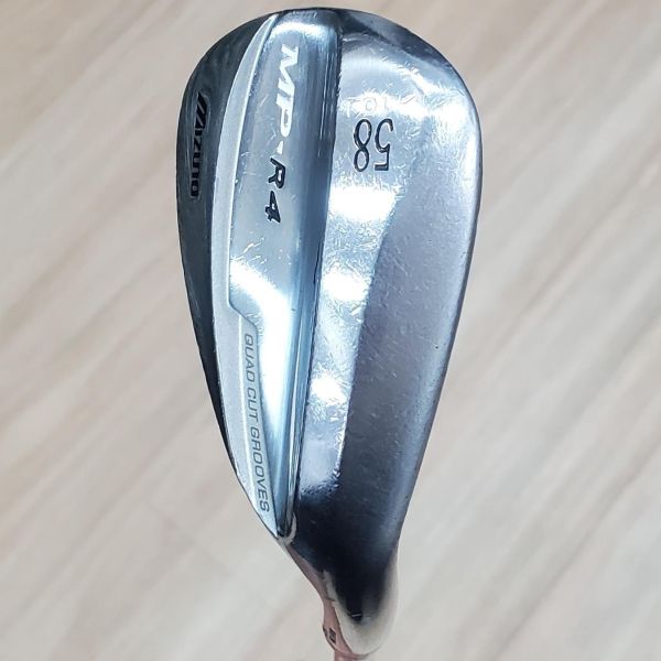 二手美品Mizuno MP◂R4 58/10°挖起桿 搭配Dynamic Gold 119 W桿身 