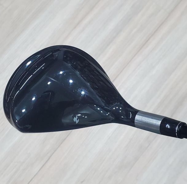 二手美品TaylorMade BURNER ʀᴇꜱᴄᴜᴇ 19° 3號小雞腿 搭配RE＊AX ꜱᴜᴘᴇʀꜰᴀꜱᴛ ʙᴜʀɴᴇʀ ᴘʟᴜꜱ 53 R桿身 