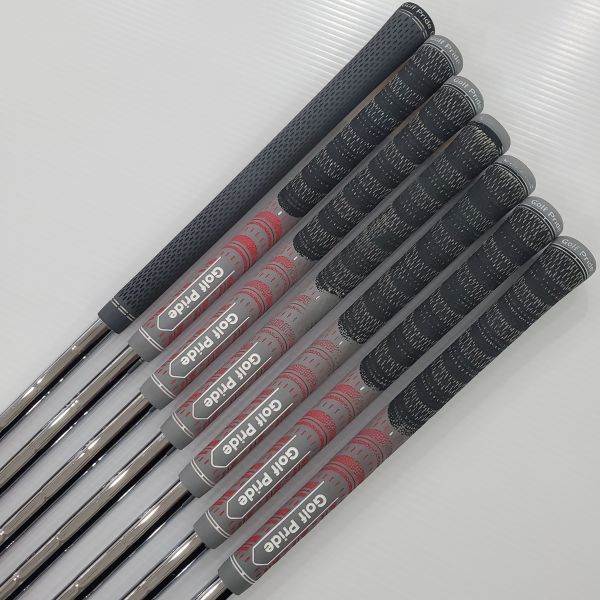 二手美品TaylorMade P770 ɪ 4-P(共7支)鐵桿組 搭配N.S.Pro MODUS³ TOUR105 103 R桿身 