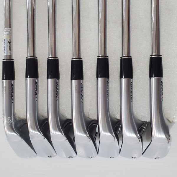 二手近新品SRIXON(24) ZXi5 4-P(共7支)鐵桿組 搭配N.S.Pro MODUS³ TOUR105 98 S桿身 