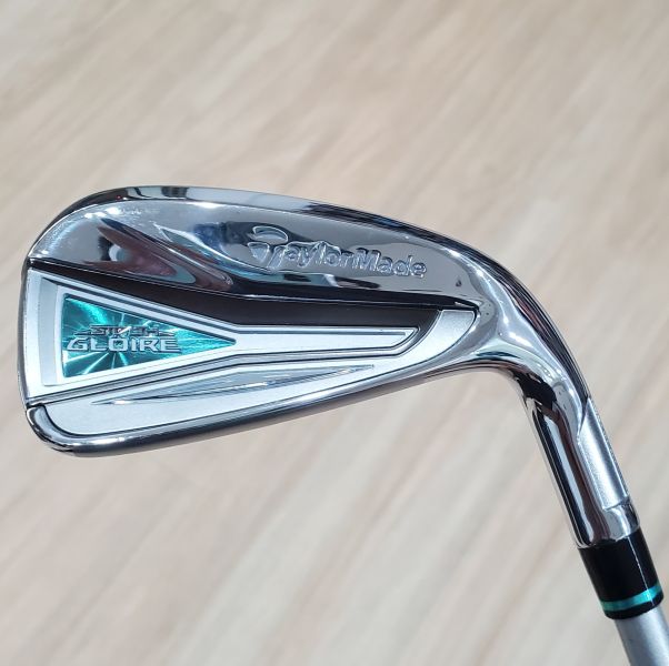 二手近新品 女生TaylorMade ꜱᴛᴇᴀʟᴛʜ GLOIRE 29° 7號鐵桿 搭配Speeder NX 51 A桿身 