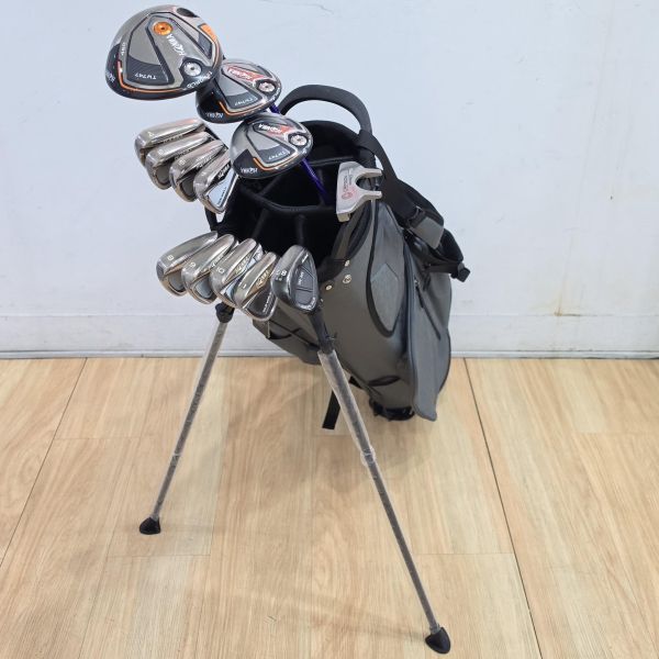 二手美品HONMA TW747 𝟦𝟨𝟢 10.5°/15°/18° 開球木桿/3/5號球道木桿 搭配VIZARD 𝟨𝟢/FP-6S 64.5/64.5 S桿身+TW727P ꜰᴏʀɢᴇᴅ 4-11鐵桿組 搭配N.S.Pro 950 98 S桿身+Cleveland 588·RTX ᴄʙ ʙʟᴀᴄᴋ ꜱᴀᴛɪɴ 58/𝟣𝟤°挖起桿 搭配Dynamic Gold 119 W桿身+ODYSSEY CRiMSON ꜱᴇʀɪᴇꜱ 𝟩𝟩𝟢 34"推桿(共13支) 搭配全新腳架式球袋 