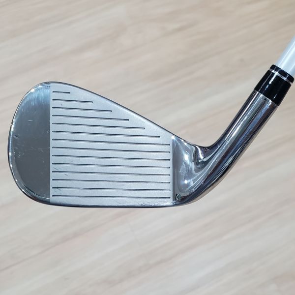 二手美品 女生 女用Callaway(24) ᴘᴀʀᴀᴅʏᴍ Ai SMOKE ᴍᴀx ꜰᴀꜱᴛ 30° 7號練習桿 搭配ELDIO 𝟦𝟢ʟ 43 L桿身 