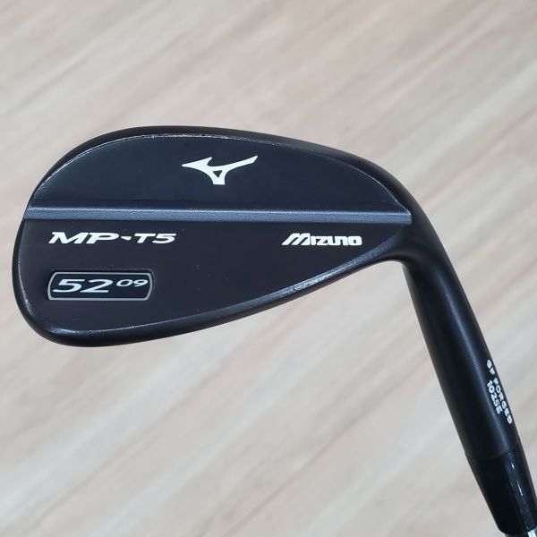 二手美品Mizuno MP◂T5 ʙʟᴀᴄᴋ(黑化版) 52/09°挖起桿 搭配N.S.Pro 950 ᴡᴇᴅɢᴇ 98 W桿身 