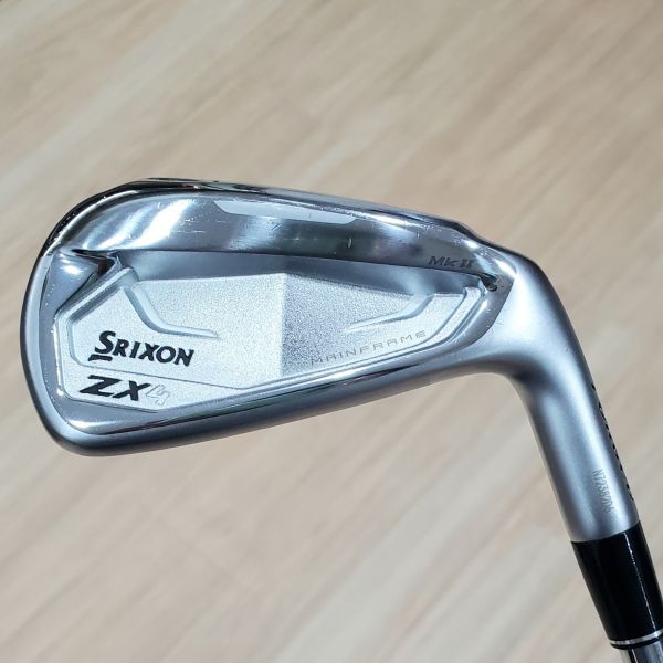 二手超美品SRIXON ZX4 ᴍᴋ ɪɪ 28.5° 7號鐵桿 搭配N.S.Pro 950 neo ᴅꜱᴛ 93.5 S桿身 