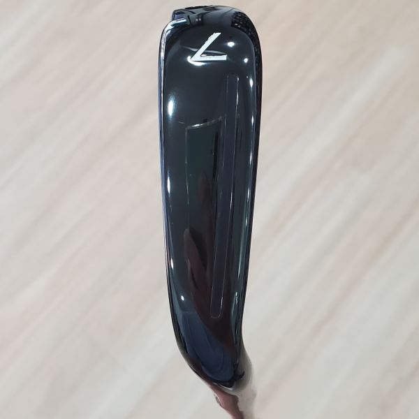 二手超美品TaylorMade P790 ɪɪɪ ʙʟᴀᴄᴋ(黑武士版) 30.5° 7號鐵桿 搭配高階碳鋼MCI ʙʟᴀᴄᴋ 𝟪𝟢-ꜱ 86 S桿身 
