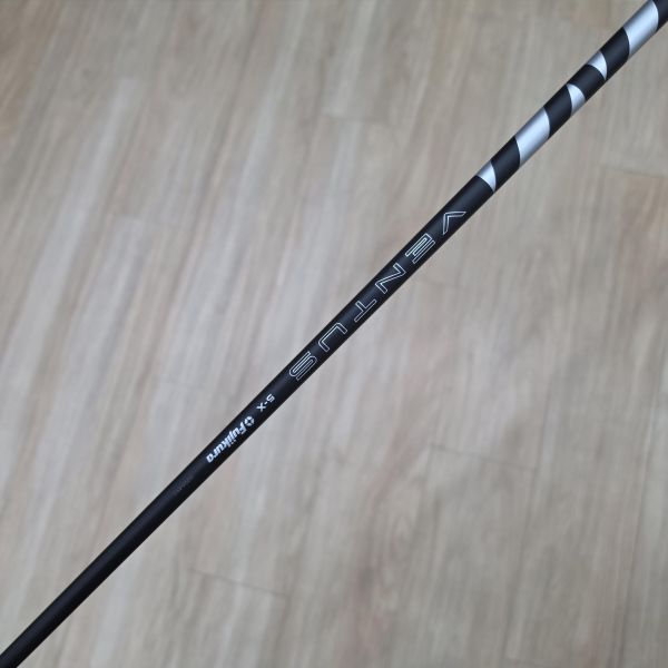 二手美品Callaway(25) ELYTE ***(3鑽版) 9°開球木桿 搭配特注、高階VENTUS ʙʟᴀᴄᴋ 𝟧-x VᴇʟᴏCᴏʀᴇ+ 59.5 X桿身 