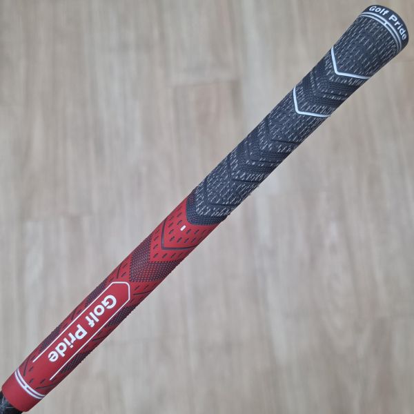 二手品TaylorMade STEALTH 9°開球木桿 搭配TENSEI ʀᴇᴅ ᴛᴍ𝟧𝟢 57 S桿身 