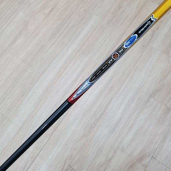 二手美品TaylorMade R7 𝟦𝟨𝟢 10.5°開球木桿 搭配RE*AX ᴘʟᴜꜱ 56 SR桿身 