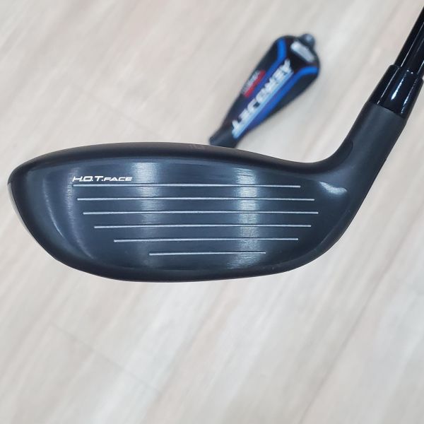 二手超美品cobra AEROJET ᴏɴᴇ ʟᴇɴɢᴛʜ(等長版) 21° 4號小雞腿 搭配SPEEDER NX 53.5 R桿身 