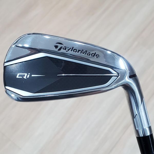 二手超美品TaylorMade Qi 28° 7號鐵桿 搭配N.S.Pro 910 105 S桿身 