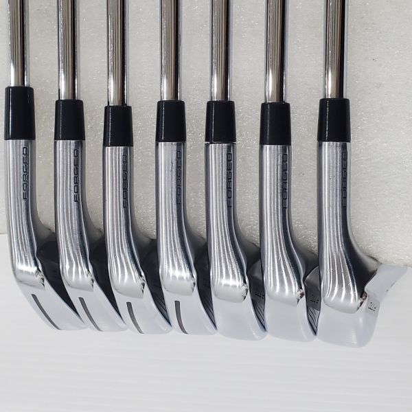 二手美品TaylorMade P770 ɪ 4-P(共7支)鐵桿組 搭配N.S.Pro MODUS³ TOUR105 103 R桿身 