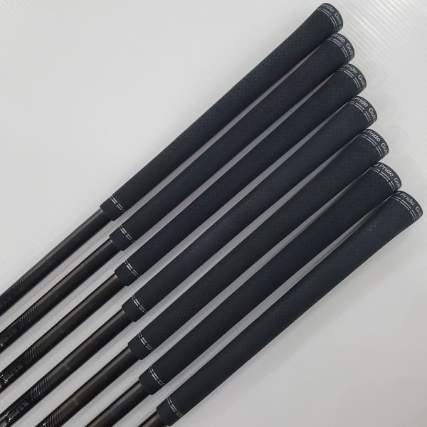 二手超美品TaylorMade(24) P790 Aged Copper(古銅限定版) ɪᴠ 4-P(共7支)鐵桿組 搭配N.S.Pro ʙʟᴀᴄᴋ(黑色限定版) 950 neo 98S桿身 
