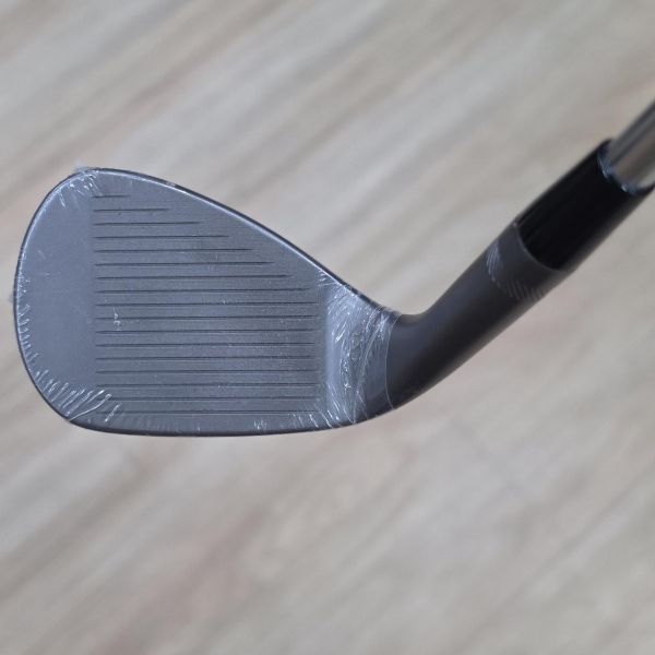 全新品Titleist SM10 ᴠᴏᴋᴇʏ ᴅᴇꜱɪɢɴ ɴɪᴄᴋᴇʟ(深空灰) 56/𝟣𝟤°ᴅ挖起桿 搭配Dynamic Gold ꜱ𝟤𝟢𝟢 129 W桿身 
