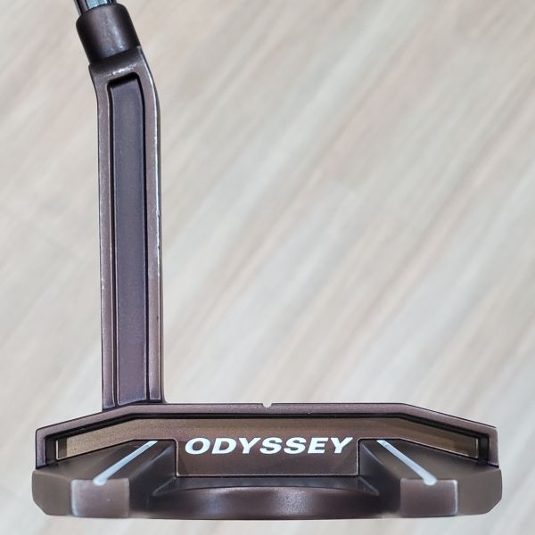 二手近新品ODYSSEY(24) Gɪʀᴀꜰꜰᴇ-Bᴇᴀᴍ(長頸鹿限量版) #7 34"推桿 搭配STROKE LAB Sʟ90桿身 