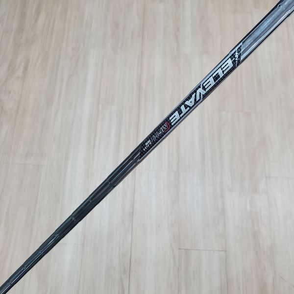 二手超美品cobra(24) DARK ꜱᴘᴇᴇᴅ 27° 7號鐵桿 搭配ELEVATE ᴍᴘʜ ₉₅ 101 S桿身 