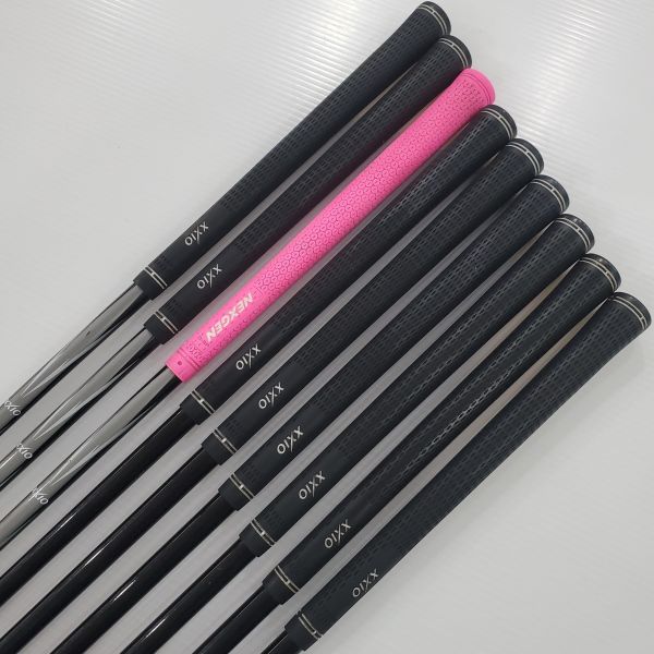 二手美品XXIO FORGED 4-S(共9支)鐵桿組 搭配MX3000/MX2000 64/62 R桿身 