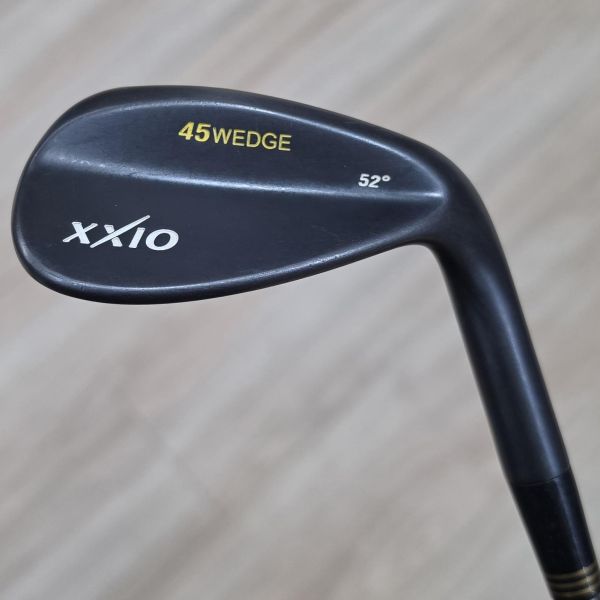 二手美品XXIO 45WEDGE 52°挖起桿 搭配Dynamic Gold ꜱ𝟤𝟢𝟢 S桿身 
