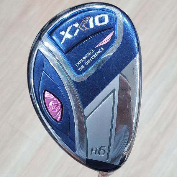 二手美品 女生 女用XXIO 11 ʙʟᴜᴇ 28° 6號小雞腿 搭配ᴅꜱᴛ MP1100L 34 L桿身 