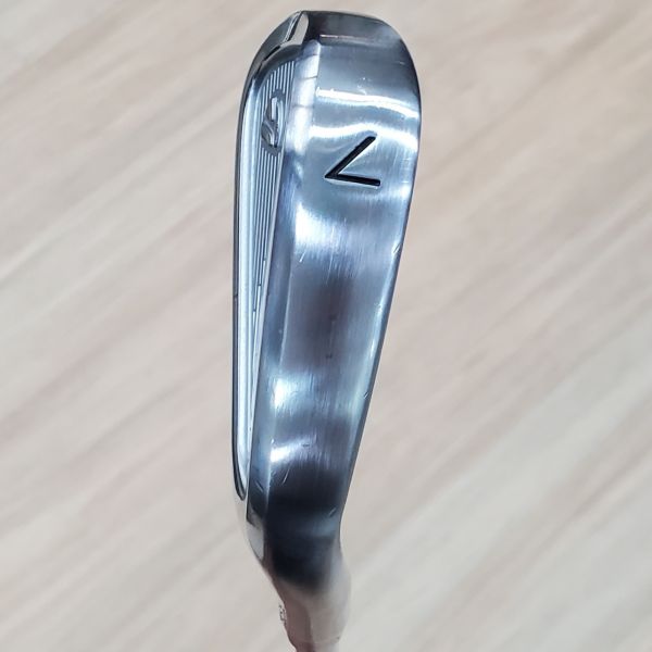 二手超美品TaylorMade(23)  P·7MC 33° 7號鐵桿 搭配Dynamic Gold EX ᴛᴏᴜʀ ɪꜱꜱᴜᴇ ꜱ𝟤𝟢𝟢 131 S桿身 