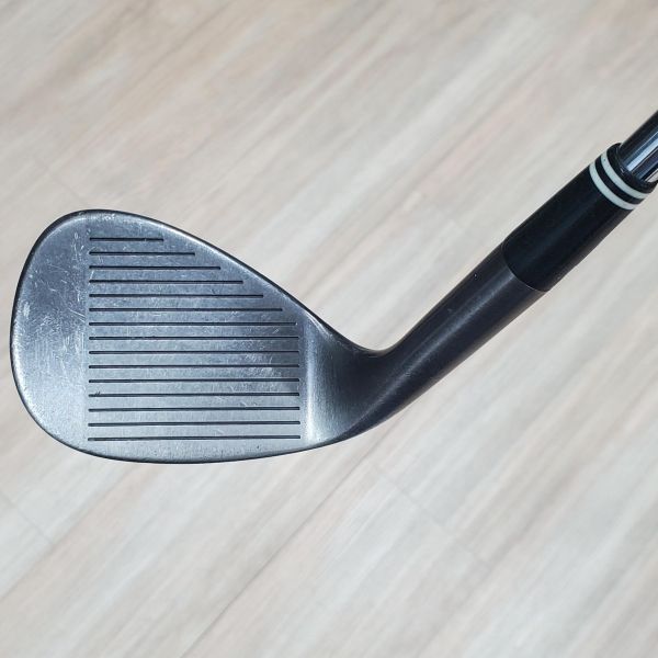 二手美品Cleveland CG11 ʙʟᴀᴄᴋ(灰黑版) ·· 60°挖起桿 搭配Dynamic Gold W桿身 