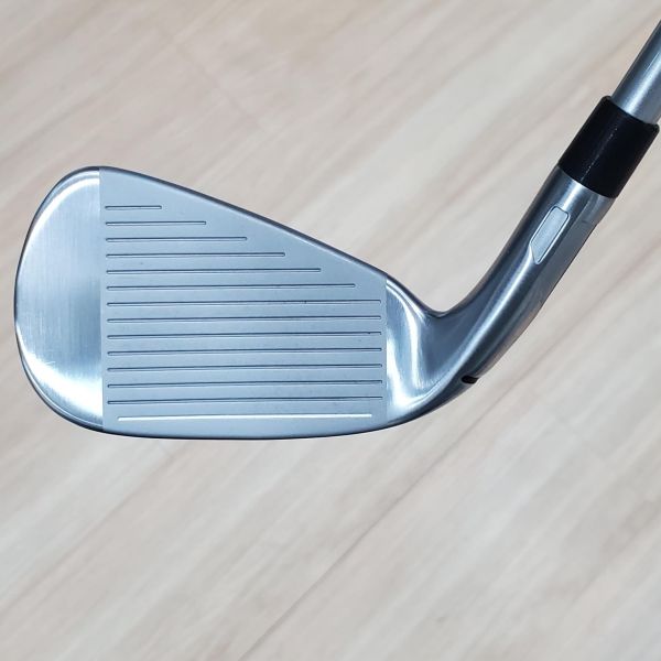 二手近新品 女生 女用TaylorMade Qi 28° 7號鐵桿 搭配ELDIO ᴛᴍ𝟦𝟢 57 L桿身 