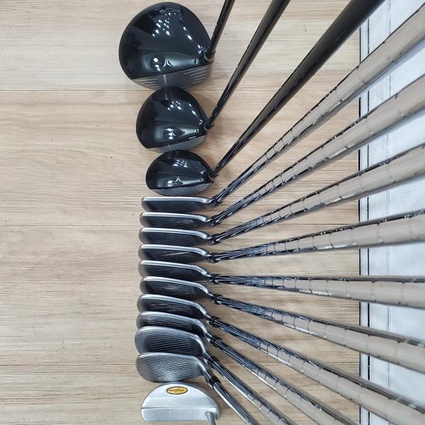 二手美品Mizuno ZEPHYR ᴢᴍ-𝟢𝟣 10.5°/16°/22° 開球木桿/3號球道木桿/3號小雞腿 搭配ZEPHYR 58/62/62 R桿身+HONMA ᴛᴡɪɴ ᴍᴀʀᴋꜱ AP-701 3-S(共10支)鐵桿組 搭配N.S.Pro 950 94.5 R桿身+LB-MALLET ᴀʟ-ʟᴏɴɢ 34"推桿 搭配二手HONMA腳架式球袋 