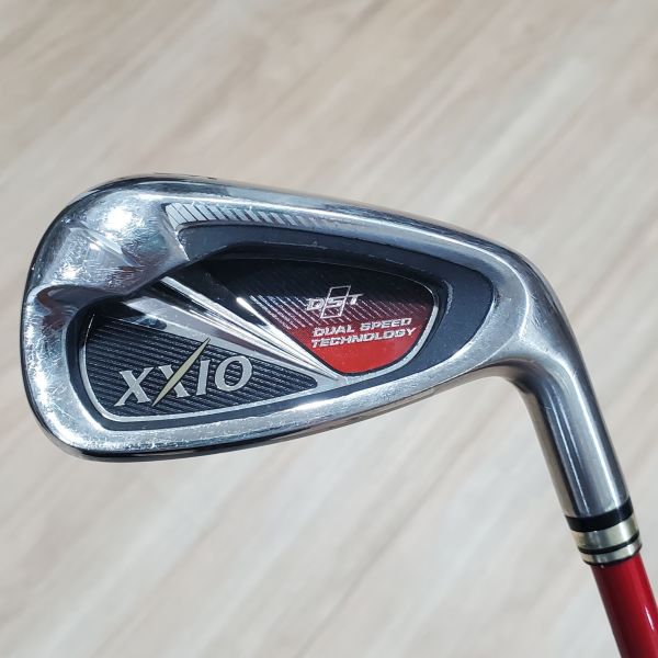 二手品XXIO 8 24° 5號鐵桿 搭配ᴅ.ꜱ.ᴛ MP800 58 SR桿身 