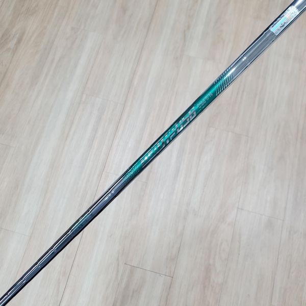 二手美品Callaway ᴘᴀʀᴀᴅʏᴍ Ai SMOKE ʜʟ 30° 7號鐵桿 搭配N.S.Pro 950 neo 98 S桿身 