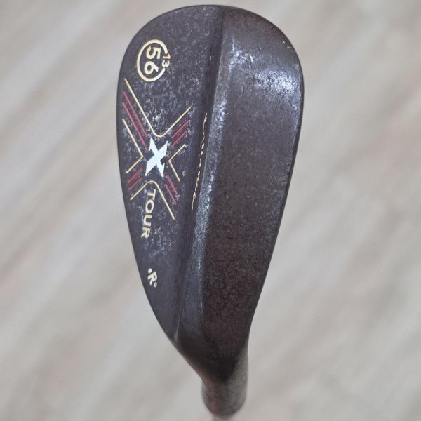 二手品Callaway X ᴛᴏᴜʀ ·R·(生鐵版) 58/𝟣𝟥°挖起桿 搭配Dynamic Gold W桿身 